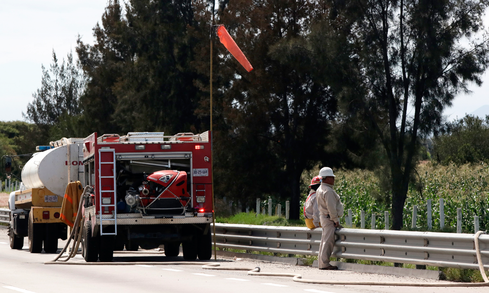 Por Fuga De Gas LP En Acajete Cierran La Autopista Puebla Orizaba