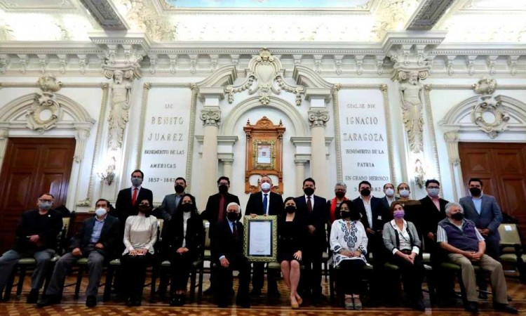 Ayuntamiento reconoce a la Unión de Artes Plásticas a 80 años de su fundación