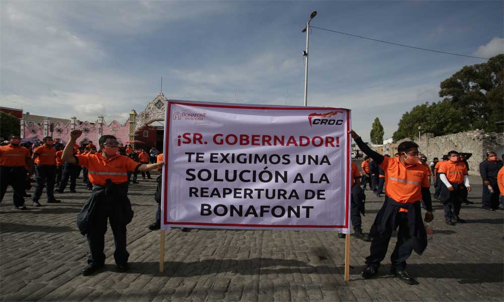 Protesta de trabajadores de Bonafont en Casa Aguayo