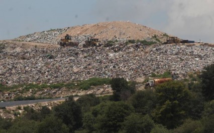 Buscan regidoras del PAN cancelar concesi&oacute;n de relleno sanitario a Resa