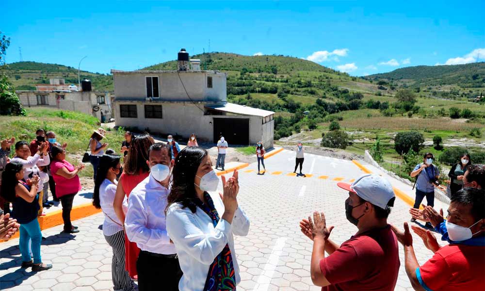 Impulsa Ayuntamiento de Puebla infraestructura vial y deportiva en San Baltazar Tetela