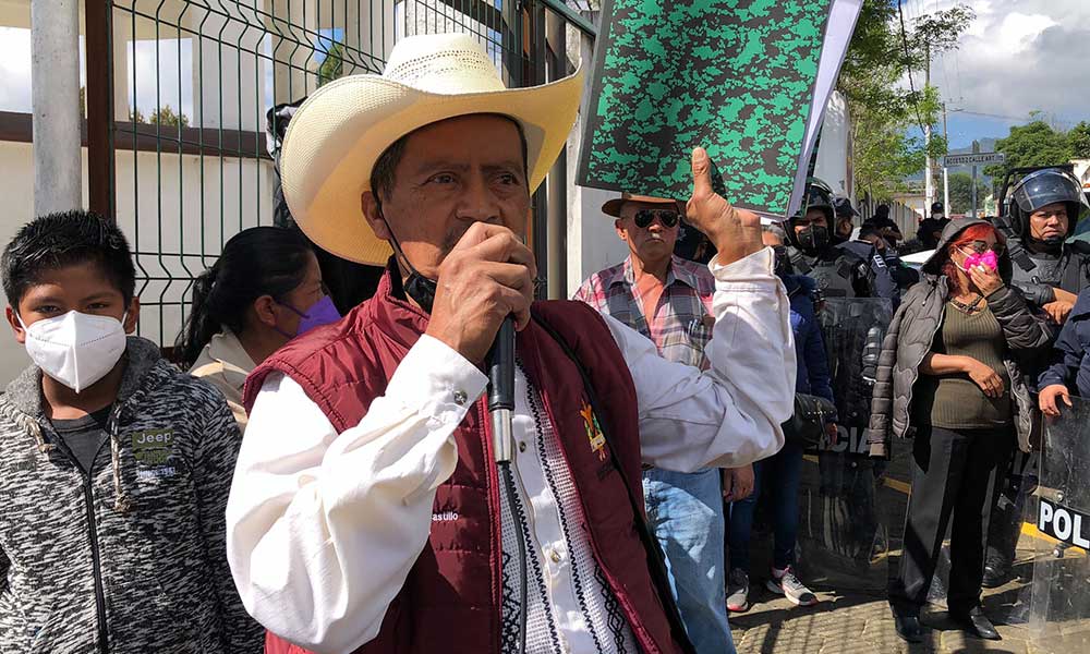 Protestan contra Gustavo Vargas en su tercer informe de gobierno en Huauchinango