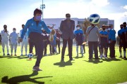 Con la tradicional patada de apertura, la Rectora Lilia Cedillo inaugura la cancha 5 de fútbol soccer