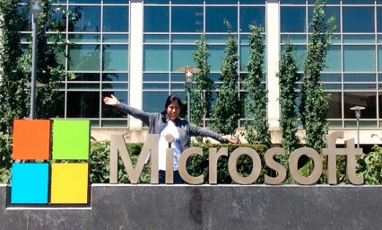 Hoy es desarrolladora en Microsoft, estudiante de la BUAP ejemplo superación