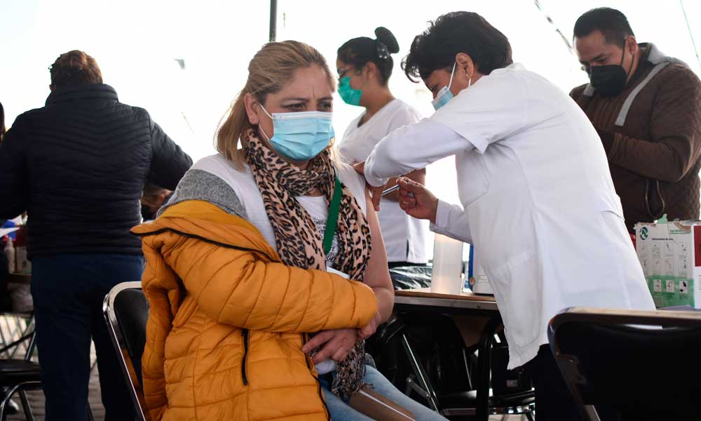 Arranca vacunación de refuerzo para Puebla Capital pare el grupo 50 y más, además de rezagados