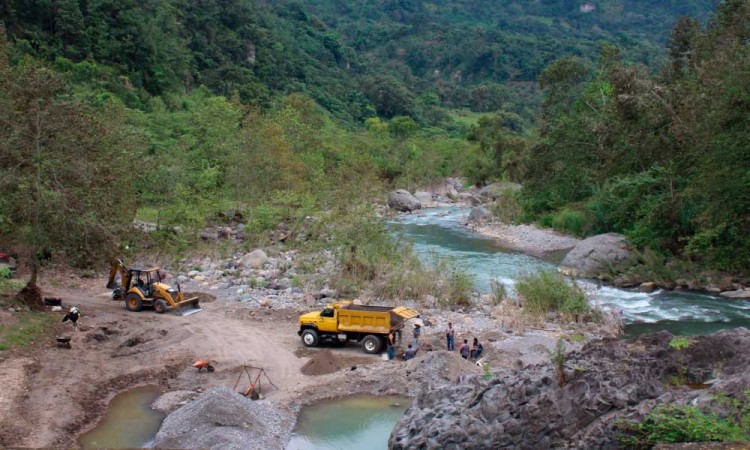 Río Zempoala: nuevo crimen ambiental a cuenta de la obra pública