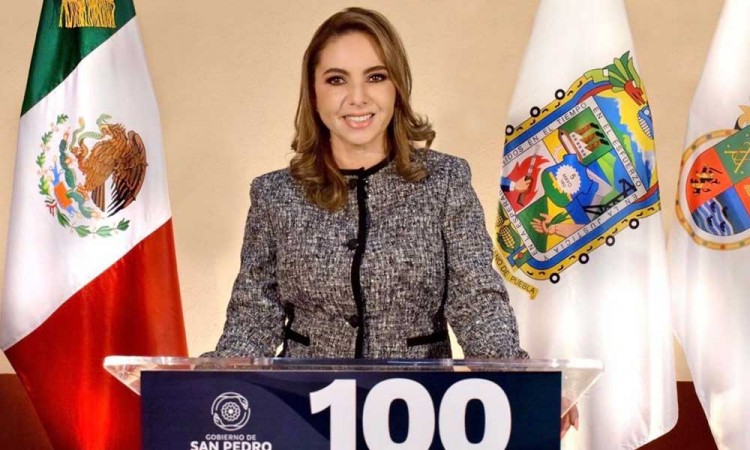 Presenta Paola Angon informe a 100 días de gobierno