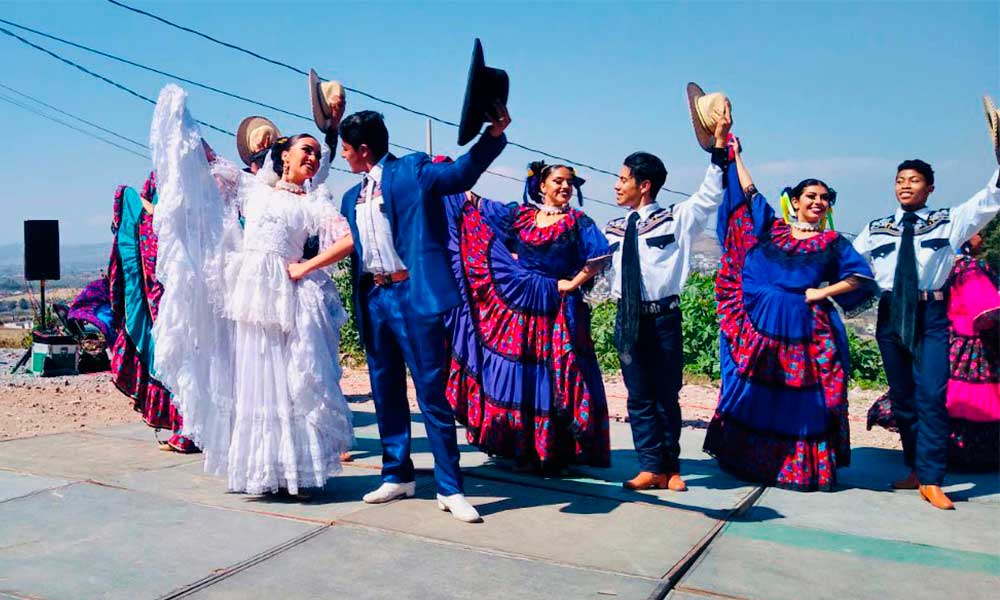 Promueve Movimiento Antorchista la cultura en la colonia Lomas de Coatepec