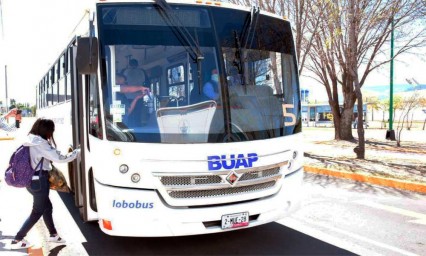 Regresan a clases presenciales más del 50 por ciento de las unidades académicas de la BUAP