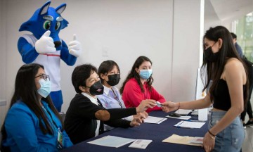 Por fin entregan credenciales BUAP a estudiantes matrículas 2020 y 2021