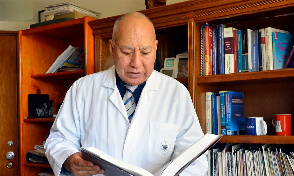 Mario García Carrasco, Investigador BUAP Emérito por su labor en el estudio de enfermedades autoinmunes