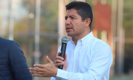 Asegura el alcalde Eduardo Rivera que se mantendrá en constante evaluación a sus funcionarios