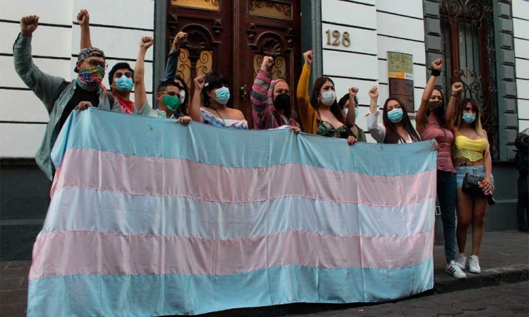 Puebla podría convertirse en el quinto estado en visibilizar las infancias trans en el mes de mayo