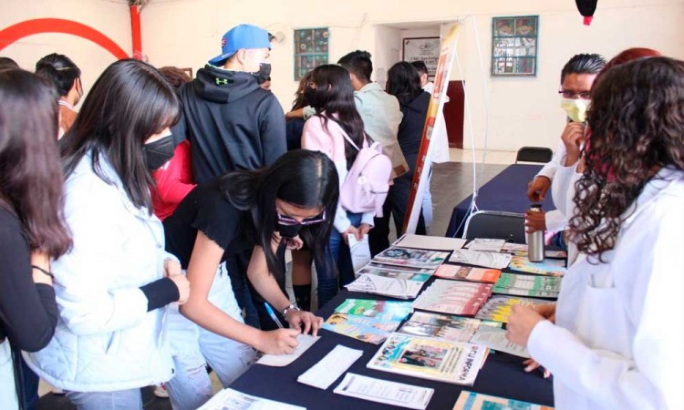 Impulsa IMJP acciones contra las adicciones en Juntas Auxiliares de la ciudad de Puebla