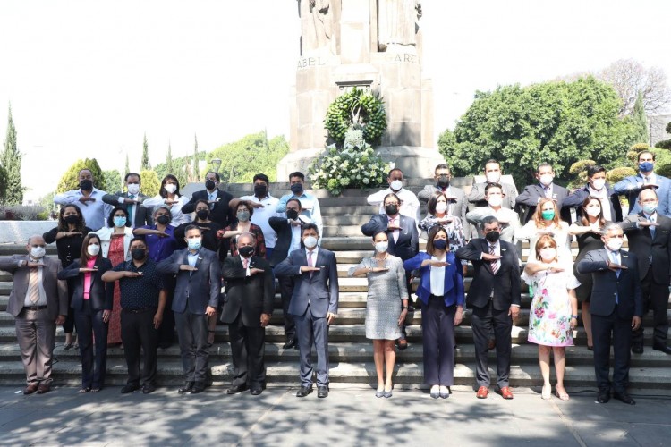 Celebrar a Puebla es reconocer el legado de quienes la han puesto en alto: Eduardo Rivera