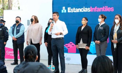 Ayuntamiento de Puebla entrega estímulos y apoyos del Programa de Estancias Infantiles