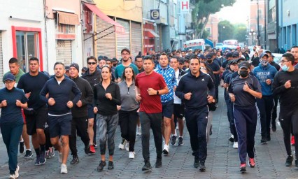 Eduardo Rivera Pérez encabeza Tercera Carrera Recreativa con Cadetes