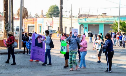 A 20 días de su desaparición marchan por Sandra Elizabeth Pérez Portillo