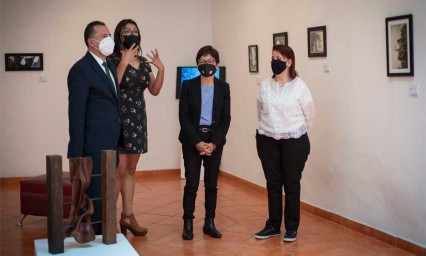 Inaugura la Rectora de la BUAP, Lilia Cedillo Ramírez, la exposición “Lejanías, Distancias que nos acercan”