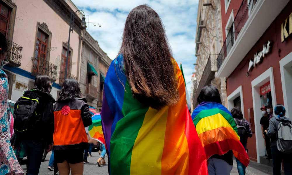 ¿Qué es la comunidad LGBT+ y por qué se celebra en junio?