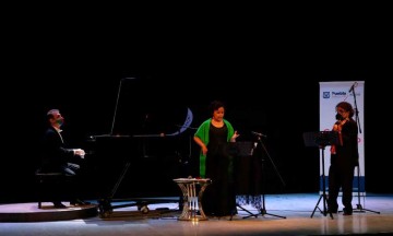 Deleita la tenor Elisa Ávalos a poblanos en concierto en beneficio al Banco de Alimentos