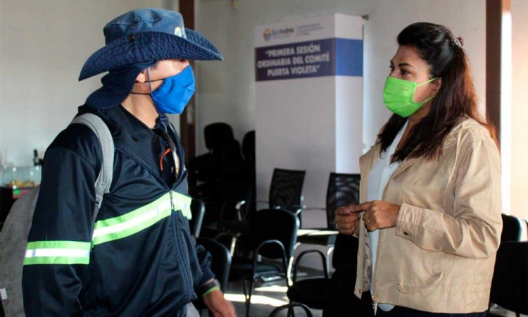 Capacitan en San Andrés Cholula a personal de limpia para uso correcto de cubrebocas