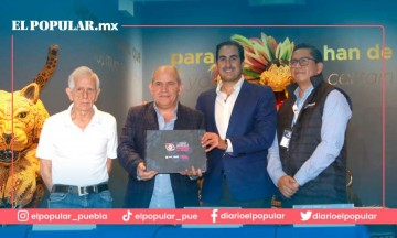 Se despide de Puebla la exposición "Pasiones por México" de César Menchaca