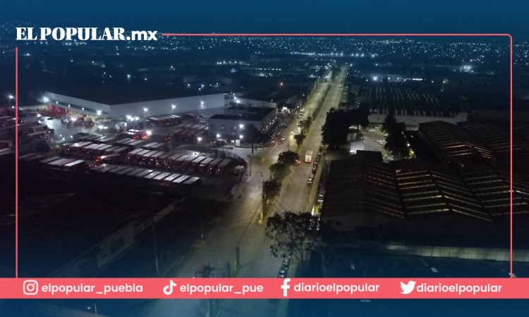 Ayuntamiento de Puebla mejora alumbrado público en Parque Industrial