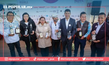 Fiesta de mezcal en Puebla