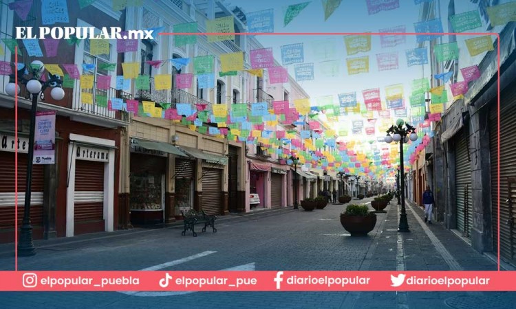 Ayuntamiento de Puebla hace remodelación en 'Calle de los dulces'
