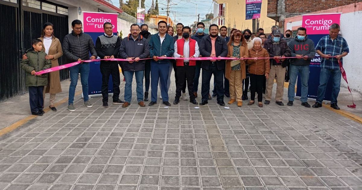 Entregan calles en San Baltazar Campeche y Romero Vargas