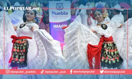 Engalanan artistas el zócalo de Puebla