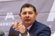 Armenta manda guiño a López  Obrador, propone desaparecer INAI