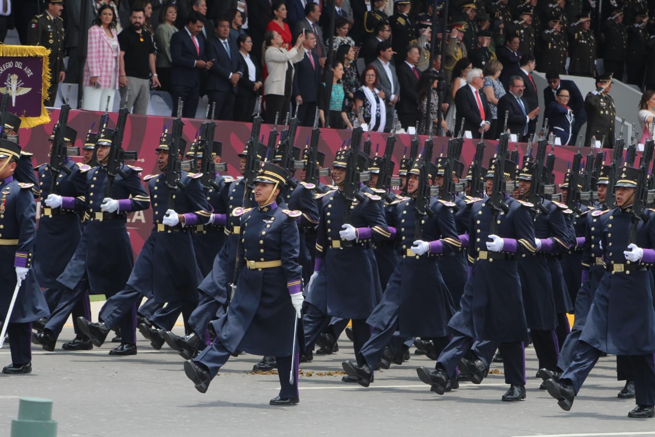 ¿Cómo se vivió el desfile del 5 de Mayo?