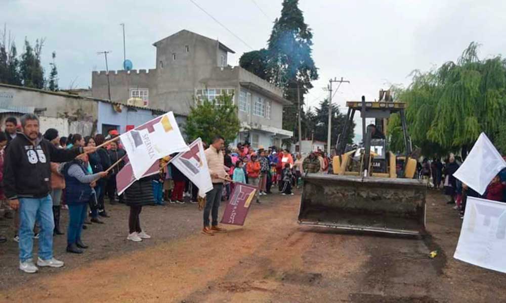 Ayuntamiento de Esperanza inicia trabajos de adoquinamiento en Otilio Montaño