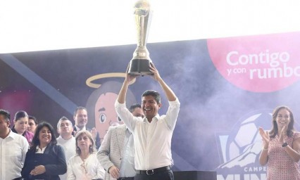 Trofeo del Campeonato Mundial de Fútbol 7 en Puebla comienza gira