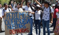 Estudiantes exigen mejores condiciones de educación