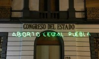 Mujeres militantes de Morena pedirán a diputados despenalizar el aborto
