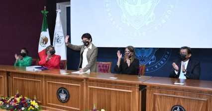 Celebra la Rectora Lilia Cedillo el crecimiento de la Facultad de Contaduría Pública