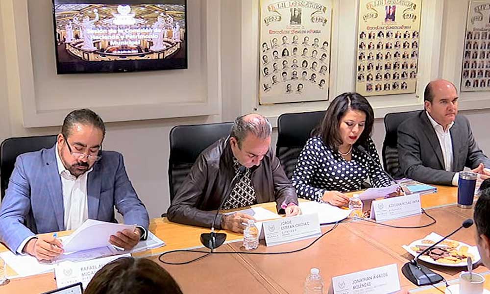 Diputados aprueban en comisiones concesiones que planea Sergio Salomón