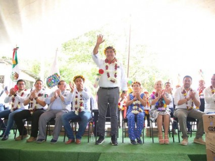 Construyendo Caminos hacia el Progreso: Inauguran Empedrado en Tlacuiloteppec, Puebla