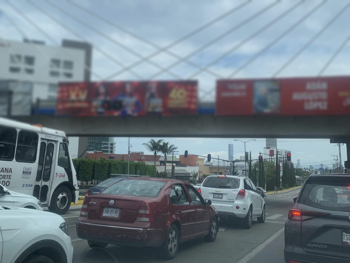 Durante el operativo la dependencia reportó la sanción de 14 publicidades de este tipo en mobiliario urbano