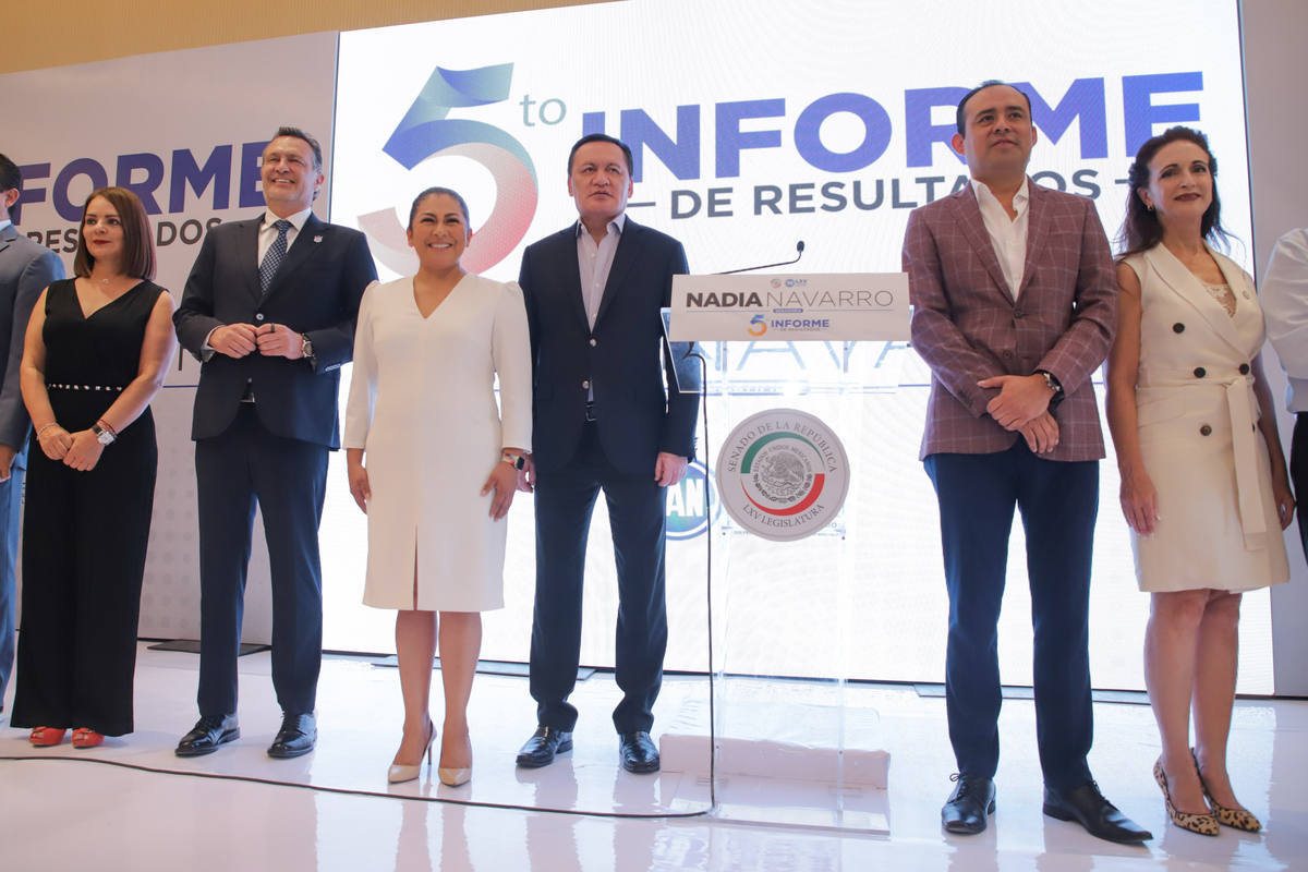Nadia Navarro, presenta 5to informe en Puebla