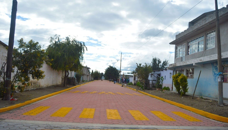  Adoquinamiento de la Av. 5 de mayo