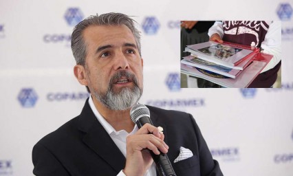 Coparmex pide detener entrega de libros gratuitos en Puebla