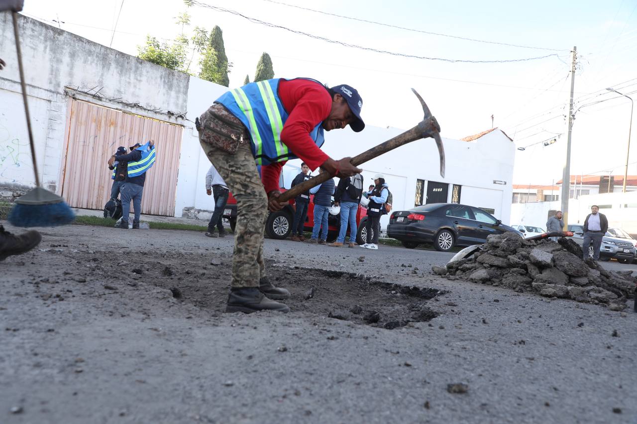 Programa de Bacheo 2023 dará mantenimiento a más de 50 mil hoyos y otros defectos en el pavimento de la ciudad
