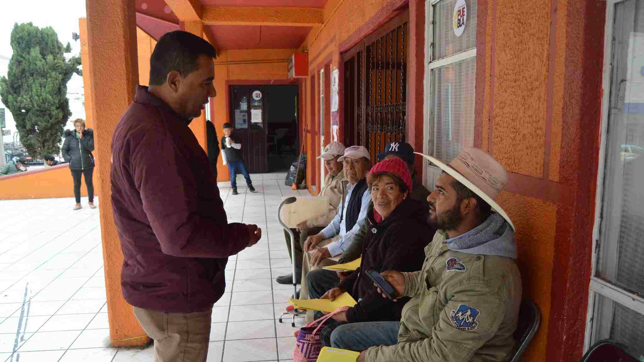 El presidente municipal, Isaac Rodríguez Ochoa, lidera los esfuerzos en colaboración con el gobierno estatal para respaldar a campesinos afectados por la sequía en el municipio