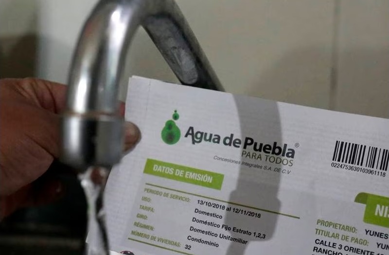 Recibo Agua de Puebla. Foto: Agencia Enfoque