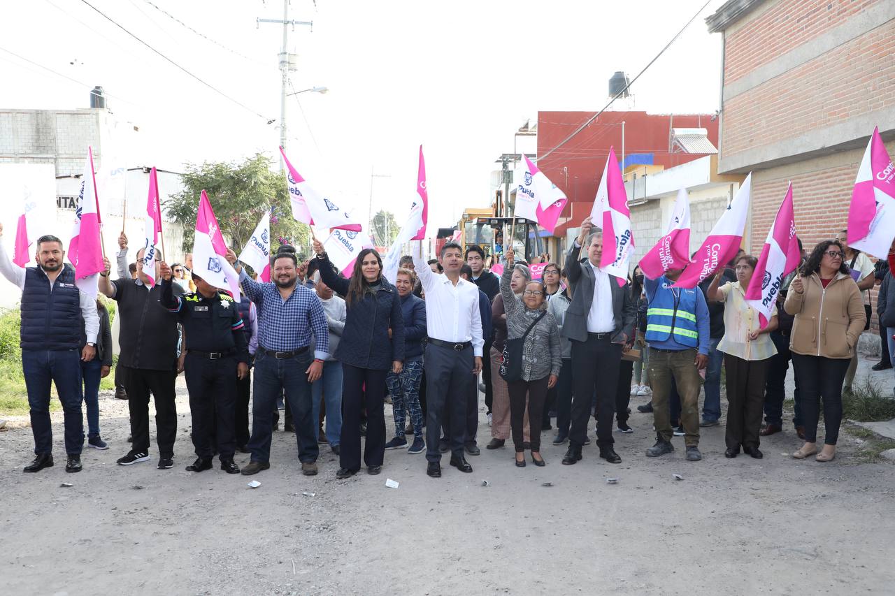 Eduardo Rivera Pérez encabeza el banderazo de arranque de estos trabajos