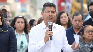 Inicia Gobierno Municipal con la rehabilitación de dos calles en Granjas Puebla